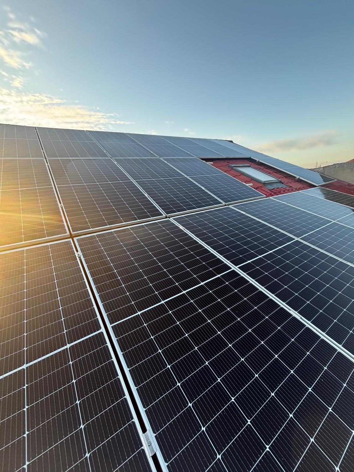 Curățare 18 panouri fotovoltaice, Freidorf